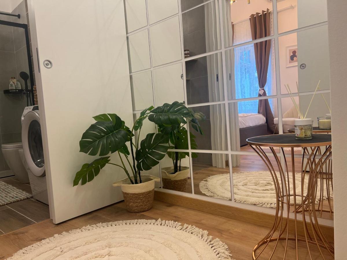 Apartamento Regina Milano In Bocconi Exterior foto